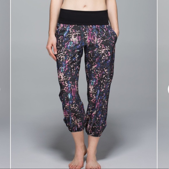 lululemon athletica Pants - Lululemon Om Pant